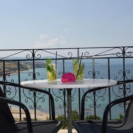 Lazaridis Luxury &