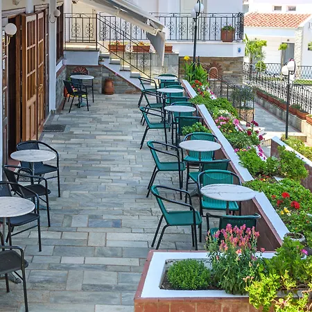 Lazaridis Luxury &