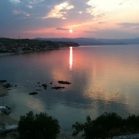 Lazaridis Luxury & Apartment *