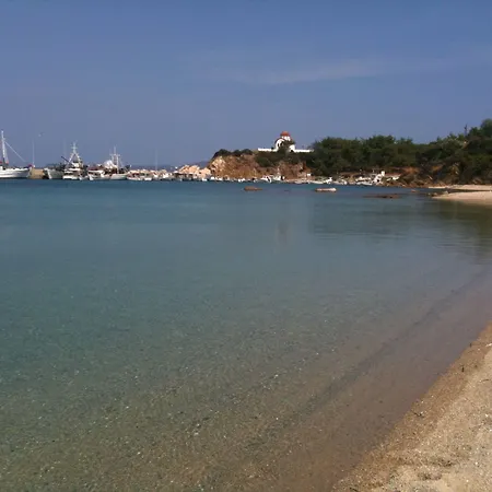 Lazaridis Luxury & Νέα Ρόδα