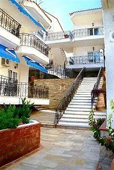 Lazaridis Luxury & Διαμέρισμα Νέα Ρόδα