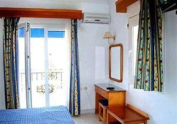 Lazaridis Luxury & Νέα Ρόδα